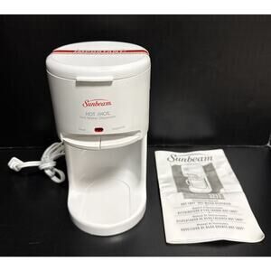 Sunbeam Hot Shot Hot Water Dispenser 16 oz White 3211 Coffee Tea Cocoa Unused